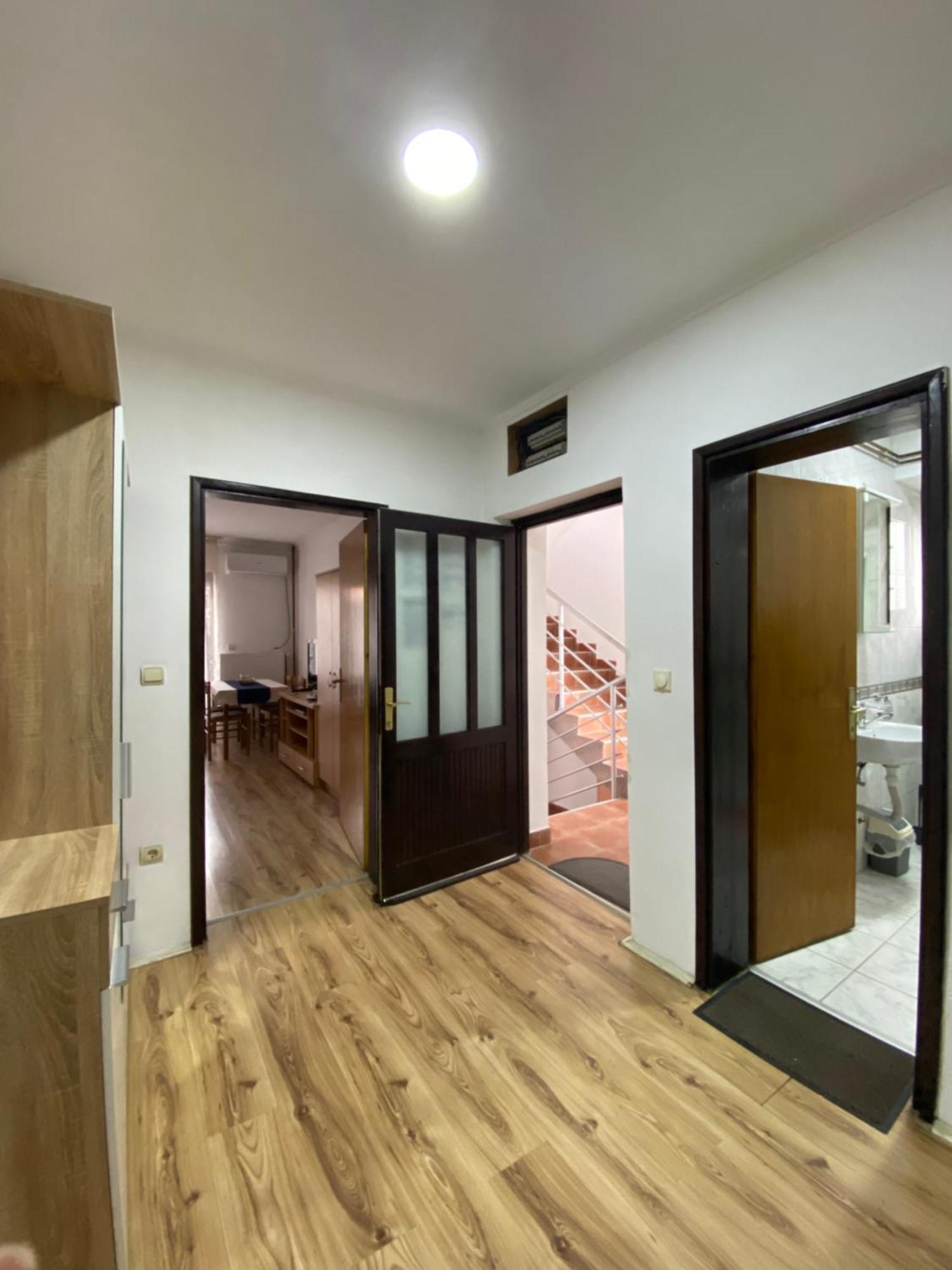 Apartmani Dora Leskovac Leskovac  Exterior foto